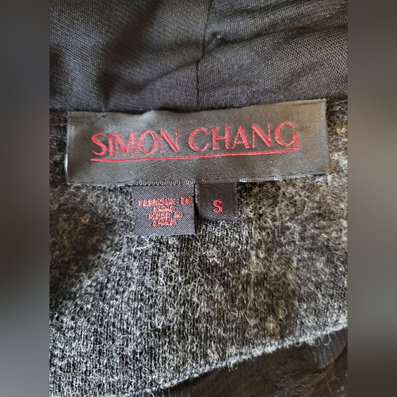 Simon Chang Women's Gray and Black Open Front Sweater - Picture 3 of 5